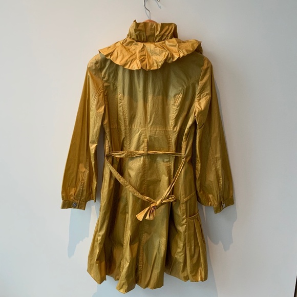 Animale gold coat with ruffled collar - Picture 4 of 5